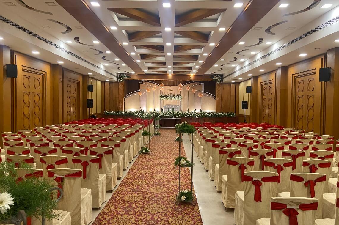 Banquets Hall Services